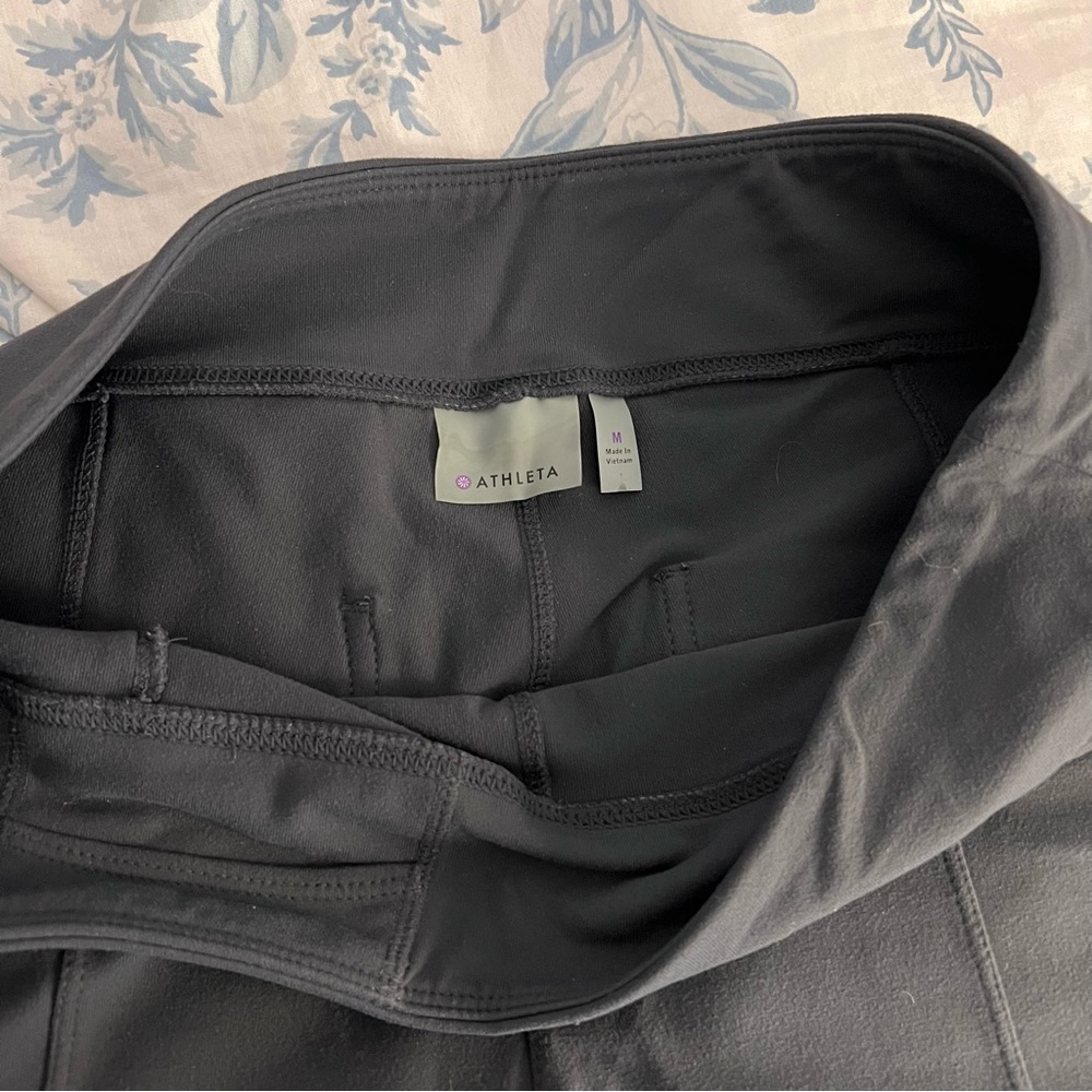 Athleta Metro Classic Yoga Pant - Picture 4 of 10
